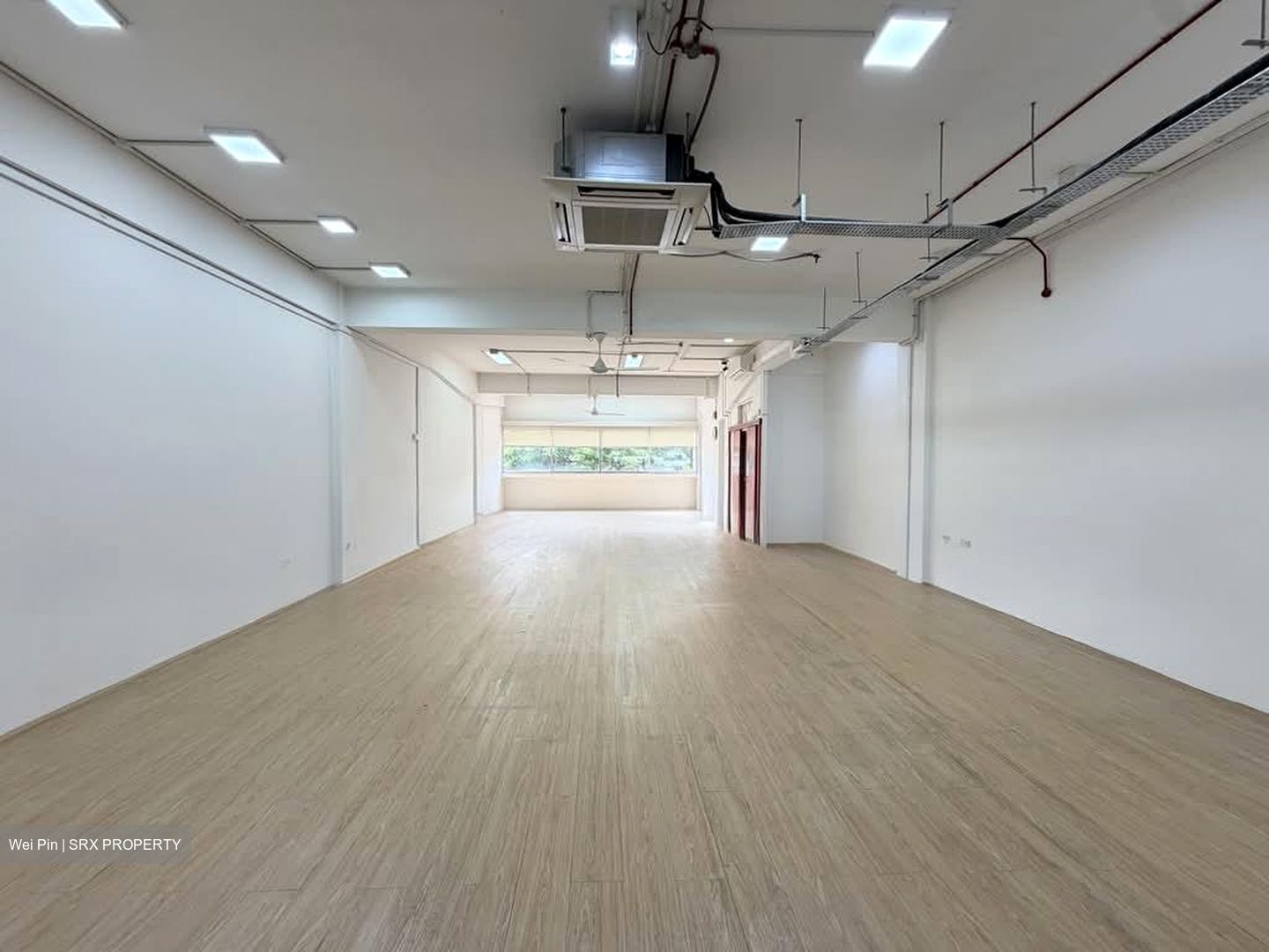 Rehau Building (D8), Office #595800211